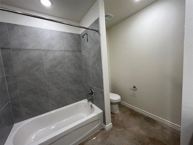 Building Photo - 2316 Alterman Dr