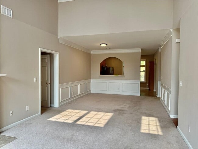 Building Photo - 484 Grayson Way