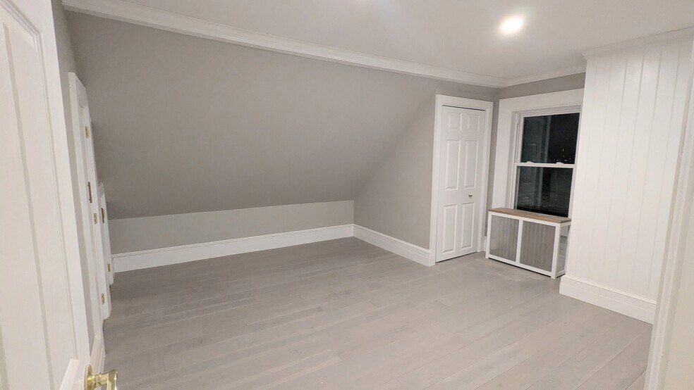 Master Bedroom with multiple closest, new oak hardwood flooring - 536 Bridge St