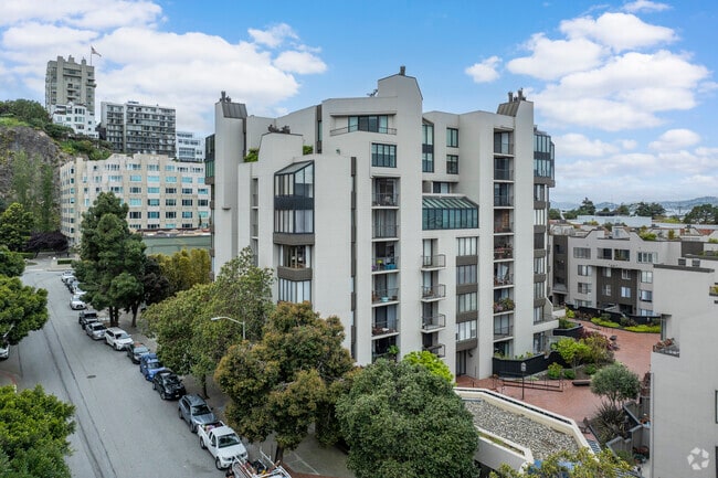 Primary - Telegraph Landing Condos