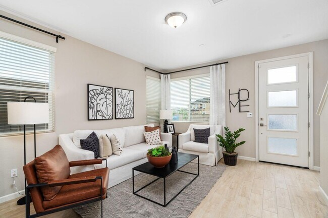 Building Photo - Newly Built 3-bed 2.5-bath Wilson Home in Riverstone