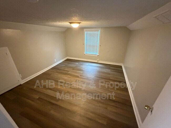 Building Photo - 3188 Mt Willen Rd