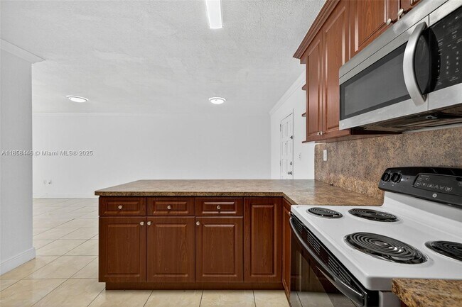 Building Photo - 3501 W 11th Ave