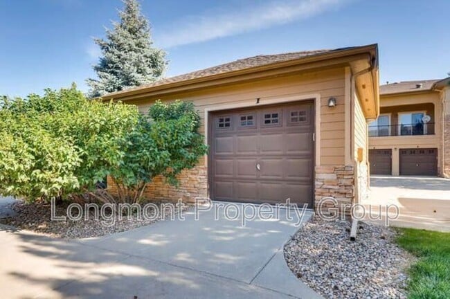 Building Photo - 1011 Sonoma Cir