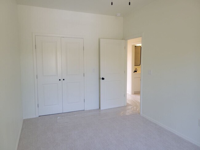 Building Photo - COMING SOON!!!! Gorgeous 2 story home in Granite Shoals