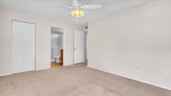 Building Photo - 5668 Baywater Dr