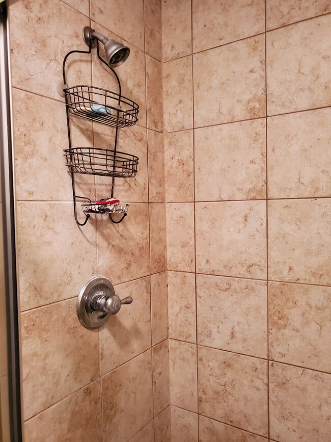 Building Photo - Tranquil Expanse : 4BR | 2.5 BA , House in Moncks Corner