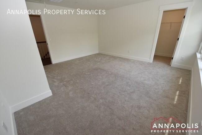Building Photo - 3601 Edgemont St