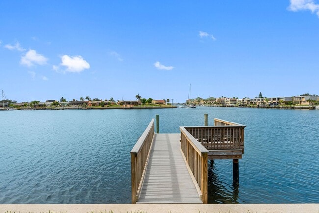 Building Photo - Sailboat-Ready Waterfront Home with Specta...
