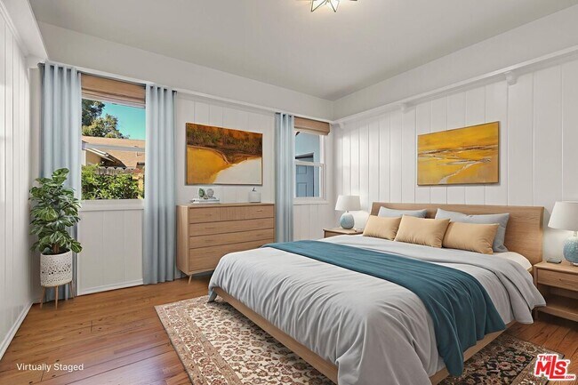 Building Photo - 5733 Radford Ave