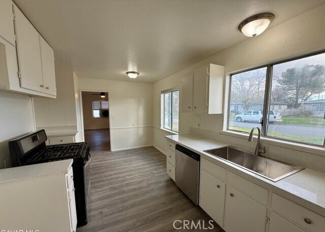 Building Photo - 44411 Kingtree Ave