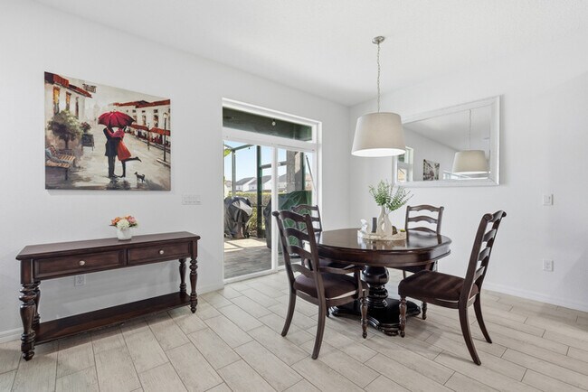 Building Photo - Waterfront Lake Nona Pool Home