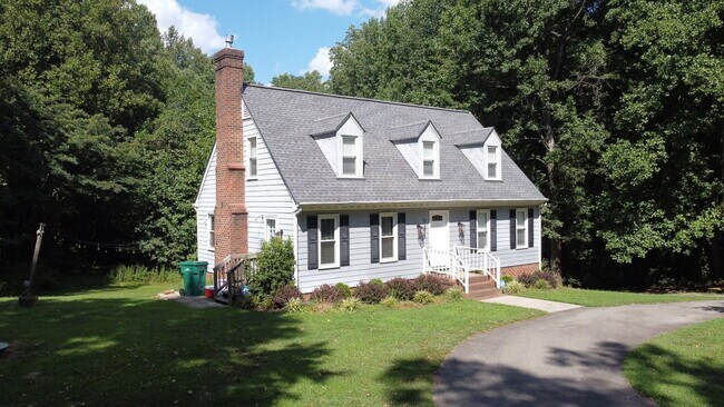 Building Photo - 9395 Blacksmith Dr
