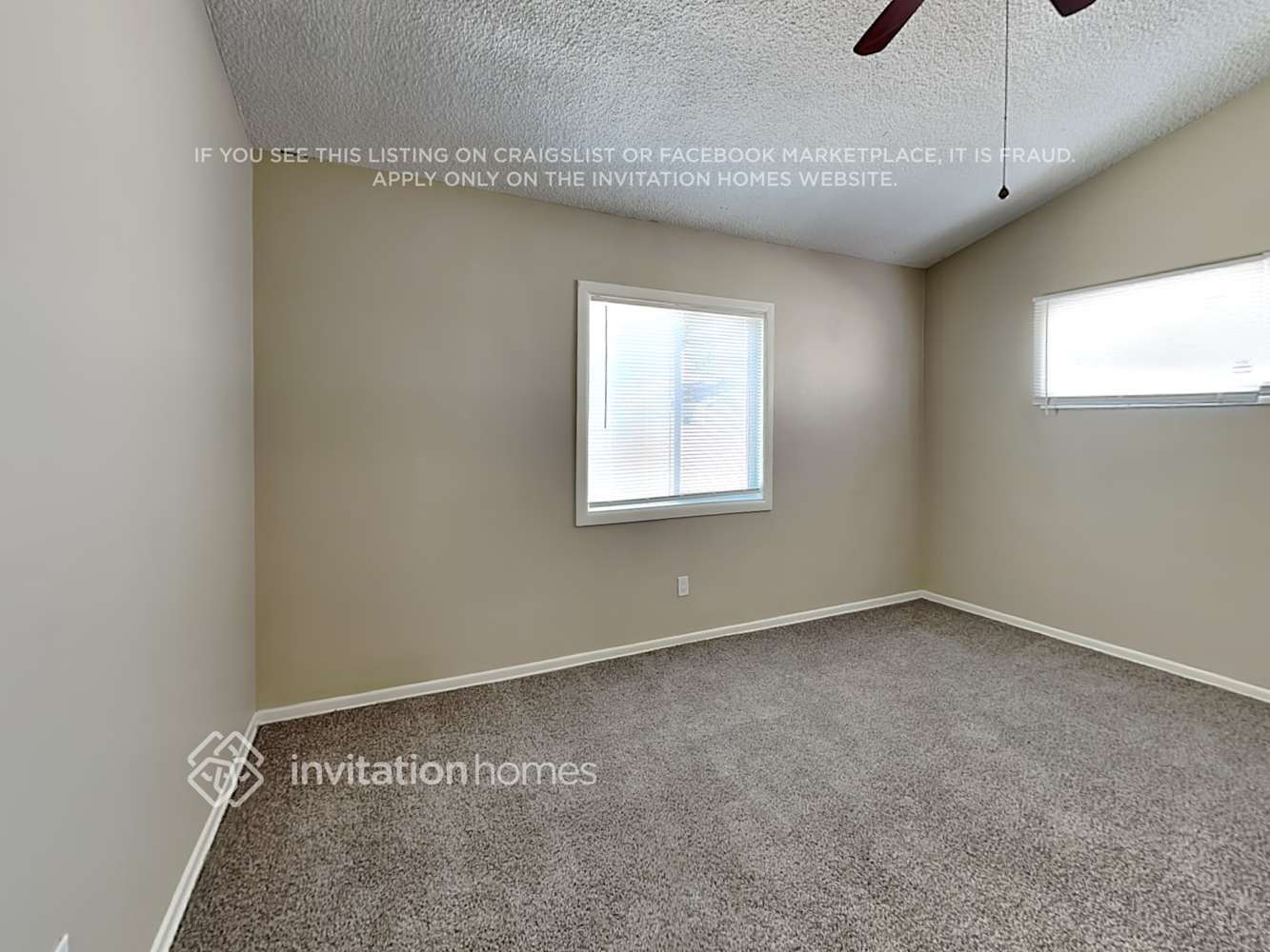 Building Photo - 14251 Minnehaha St