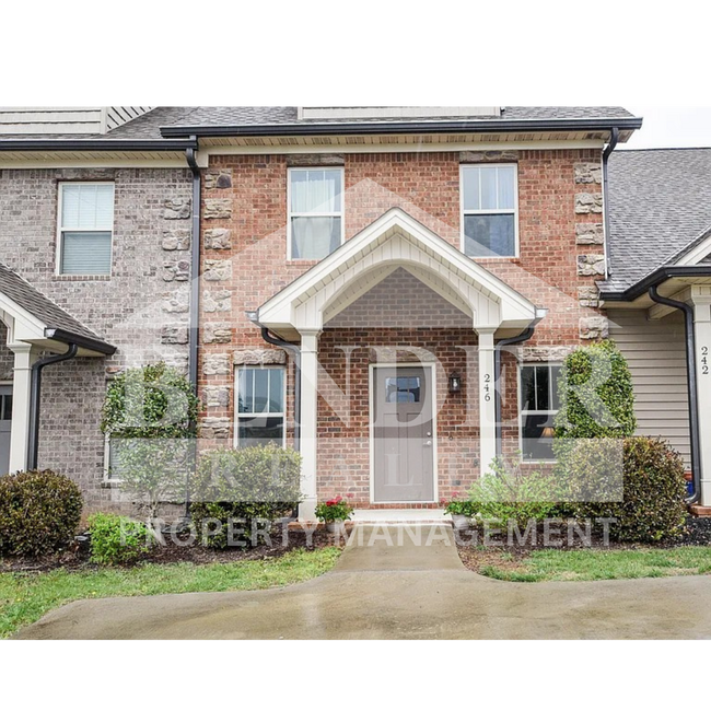 Building Photo - 246 NE Bellingham Dr