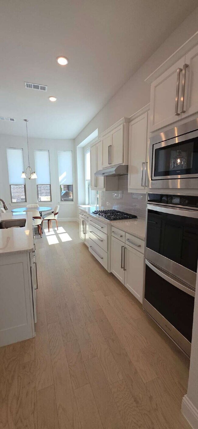 Building Photo - COMING SEPTEMBER - Spectacular Mansfield Retreat with Pool & Outdoor Kitchen!