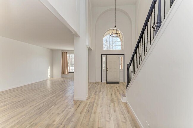 Building Photo - 5610 Heartland Ct