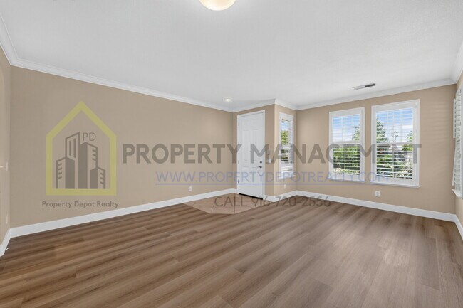 Building Photo - Spacious 3-Bed, 2-Bath Retreat on Charm Way