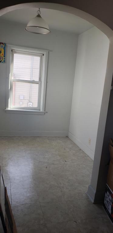 Building Photo - 1114 E 22nd St