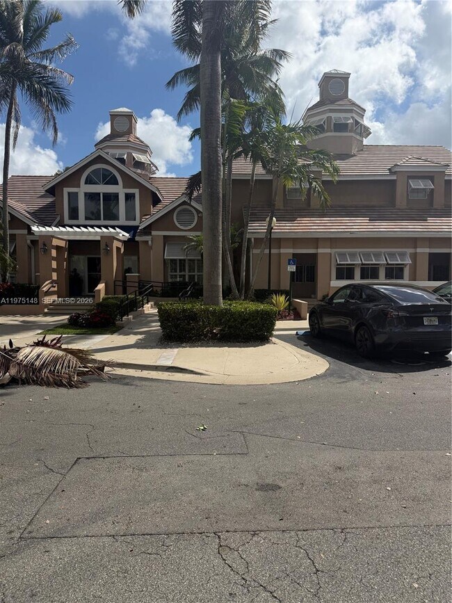 Building Photo - 15680 SW 106th Ln