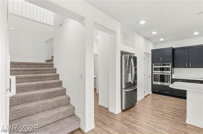 Building Photo - 8326 Monroe Bay St