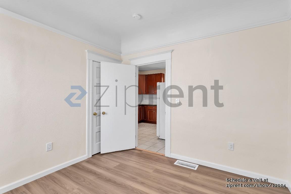 Building Photo - 3321 Adeline St