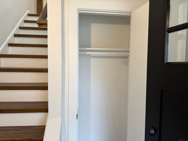 Building Photo - 141 Washington Rd