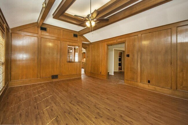 Building Photo - 9743 Burney Dr