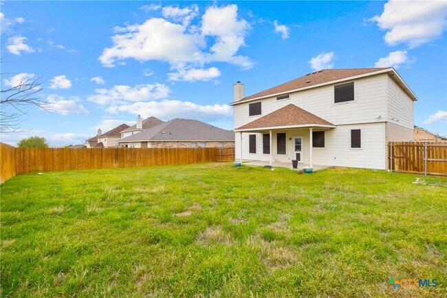 Building Photo - 6202 Bridgewood Dr