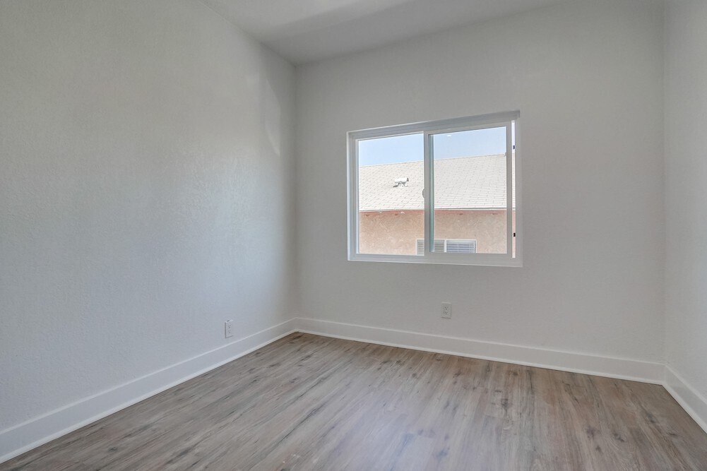 Building Photo - 2708 Cincinnati St