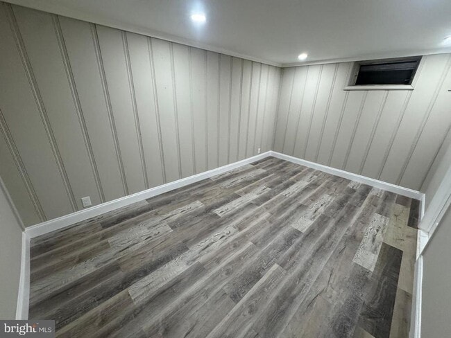 Building Photo - 8050 Lansdale Rd