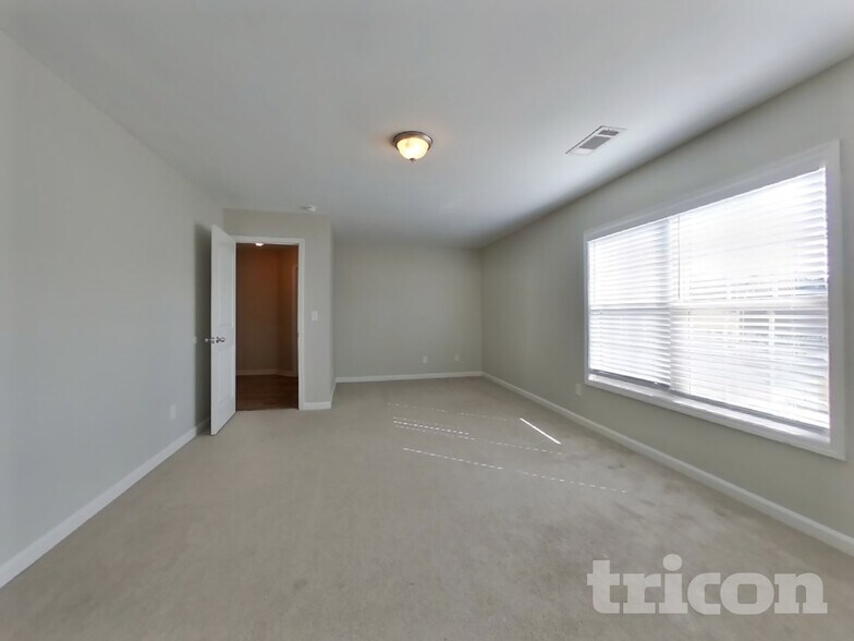 Building Photo - 38 Beaumont Crossing