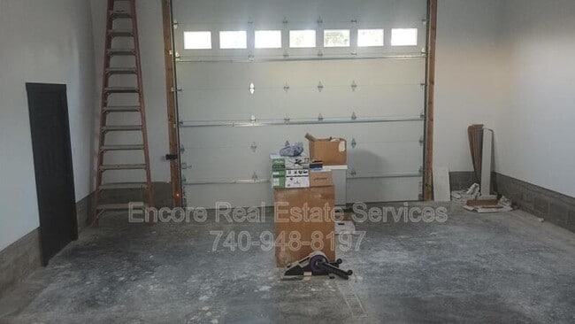 Building Photo - 14950 Park Pl Ave