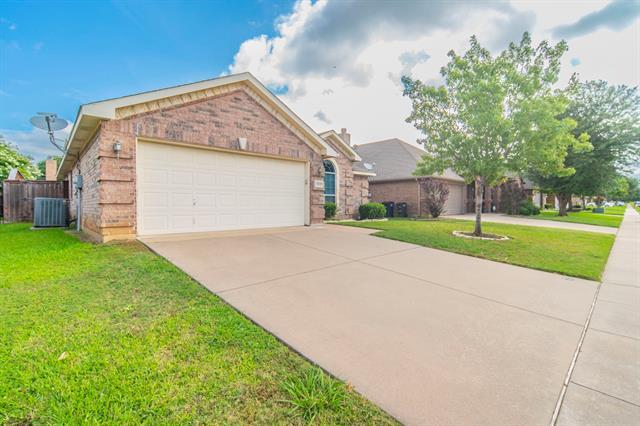 Building Photo - 8249 Fall Crest Dr