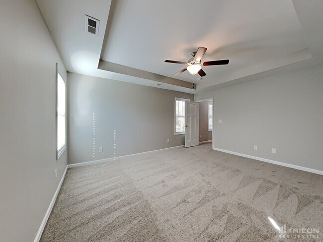 Building Photo - 877 Juno Dr