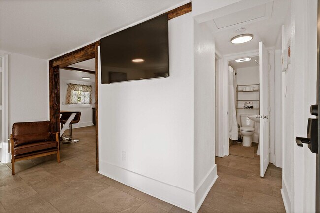 Building Photo - 2904 Berwick St