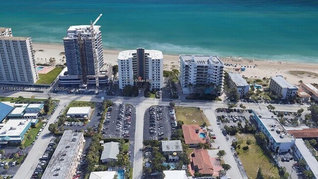 Building Photo - 710 N Ocean Blvd