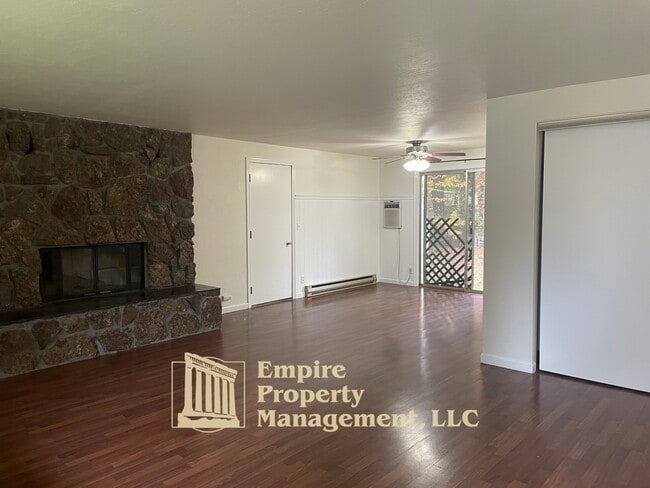 Building Photo - 87810 Norman Ave