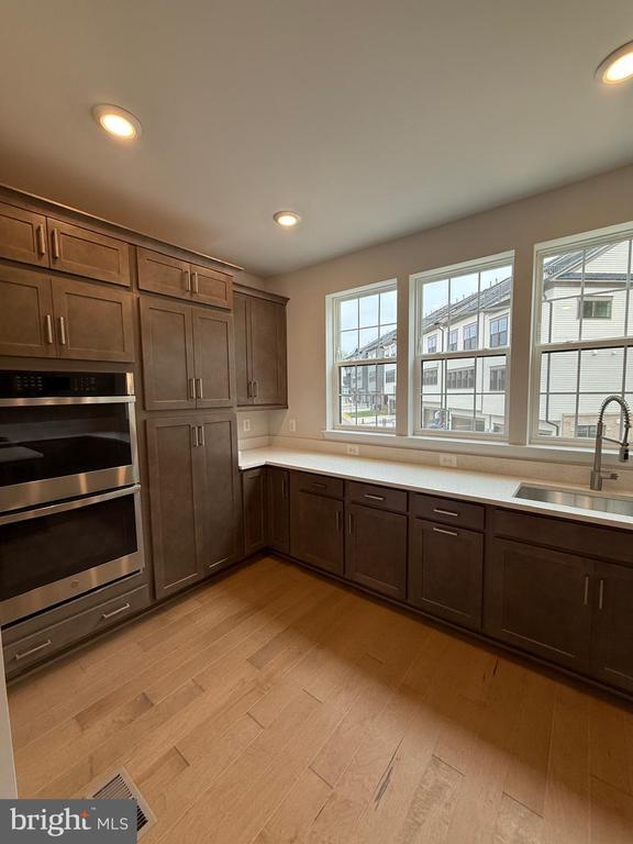 Building Photo - 12586 Ovation Dr