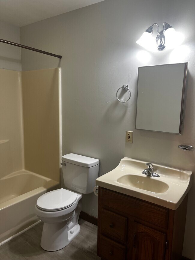 334 Weare Rd 334 Weare Rd Henniker NH 03242 Apartment Finder