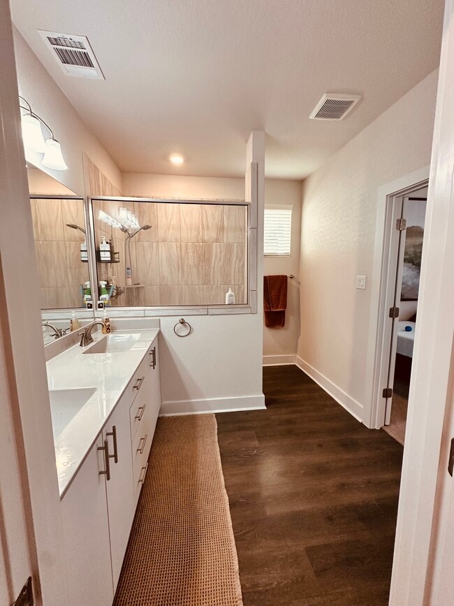 Building Photo - 3104 Morlanga St