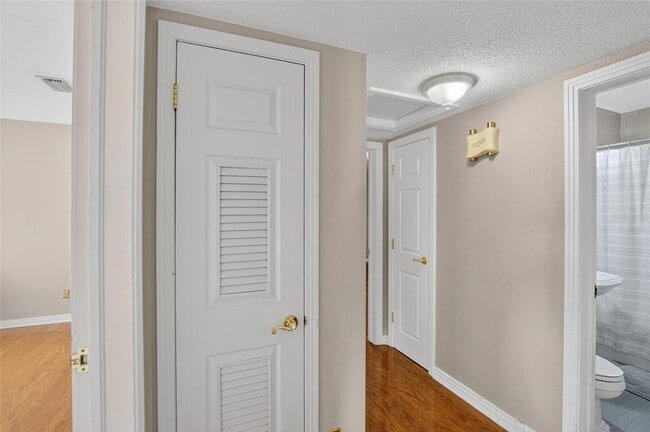 Building Photo - 3107 S Emerson St