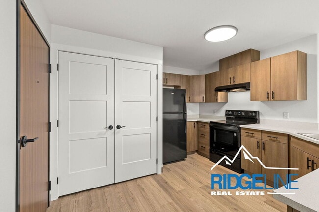 Building Photo - 2501 8th Ave N