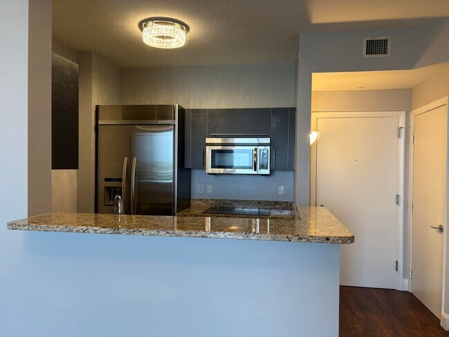 Building Photo - 550 Okeechobee Blvd