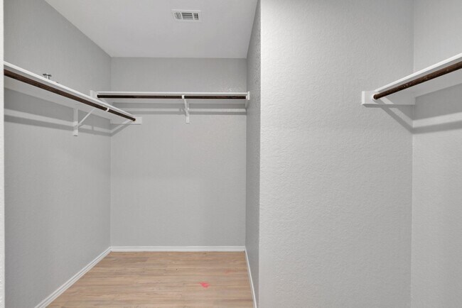 Building Photo - Cozy 4 Bedroom Home in Rosillo Creek