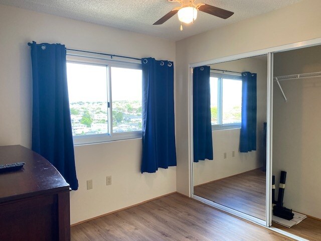 Building Photo - 94-979-979 Kau'Olu Pl