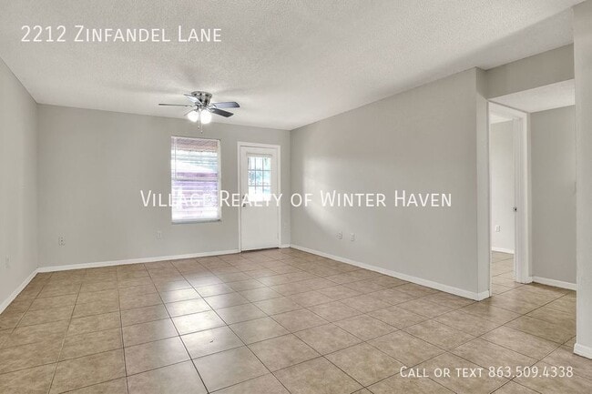Building Photo - Julian Hills Apartments: Your Oasis in Eag...