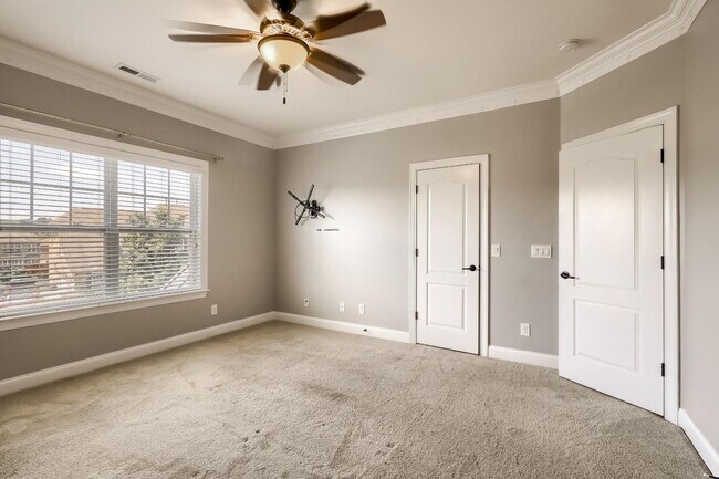 Building Photo - 5 Bedroom single family home in Mooresville