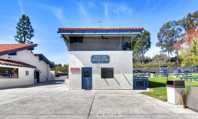 Building Photo - 22401 Bayberry