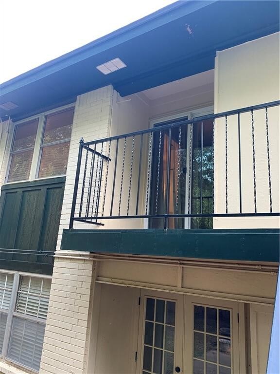 Building Photo - 1713 E Lindsey St